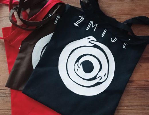 torba na zakupy z logo zespołu Żmije
